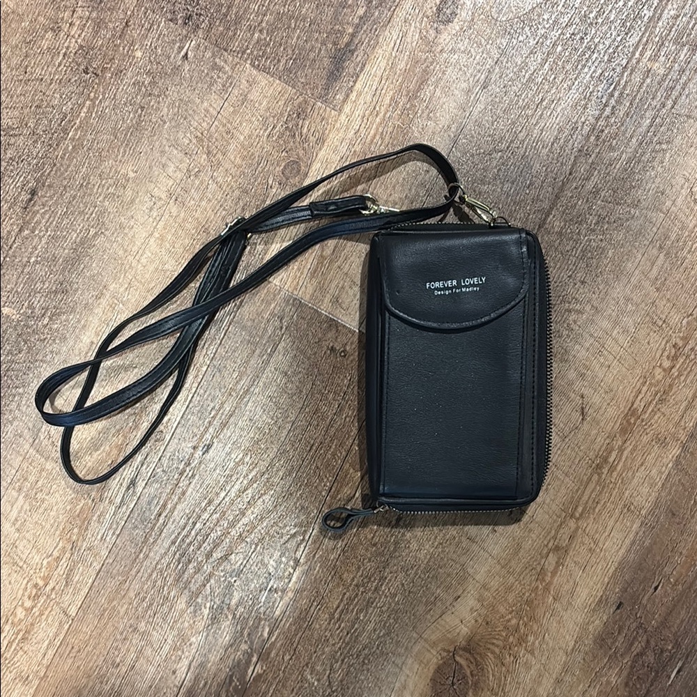 Minimalist Black Leather Crossbody Bag